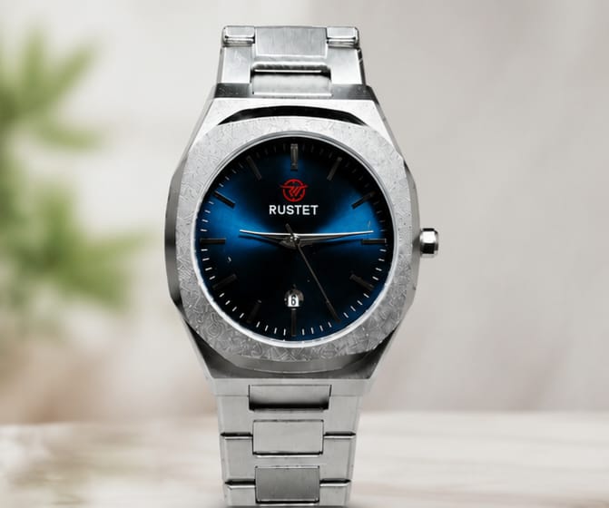 RUSTET BLUE INTERIOR WATCH