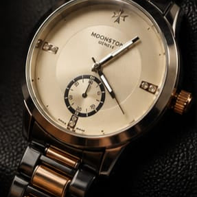 MOONSTON LUXURY DESCENT WATCH